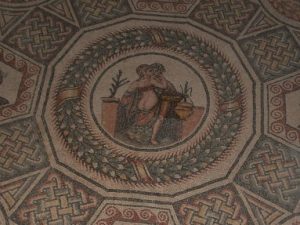 mosaic-piazza-armerina