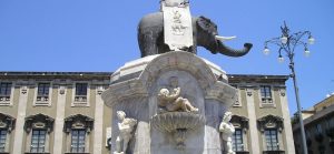 Fontana dell'elefante Catania transfer Service NCC