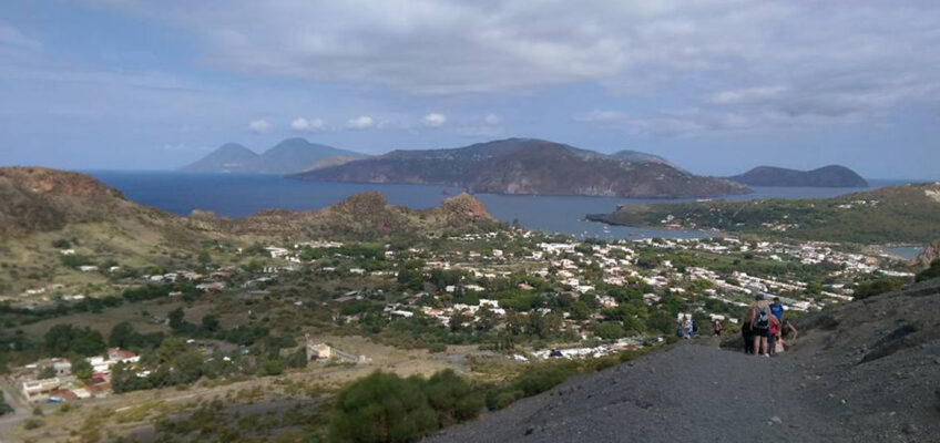 Taxi catania milazzo Eolian Island Sicily